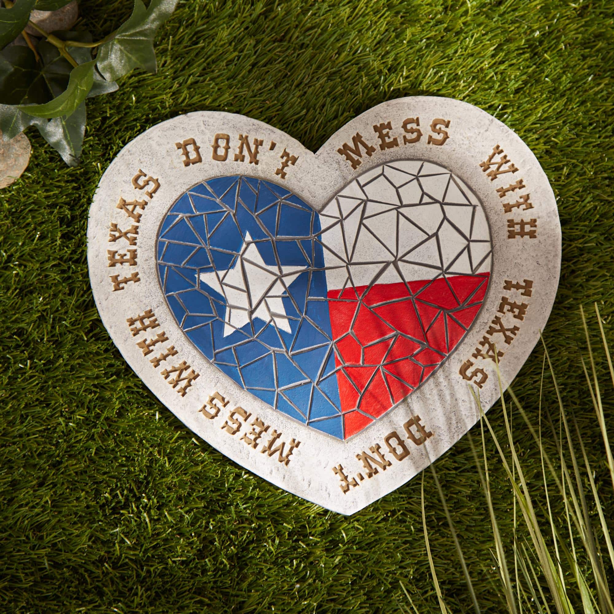 10" Don't Mess With Texas Heart Flag Cement Stepping Stone